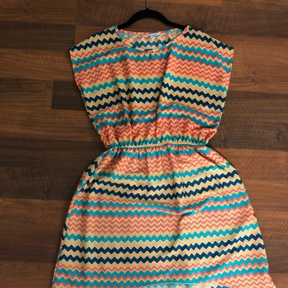Chevron Dress - Picture 2 of 4